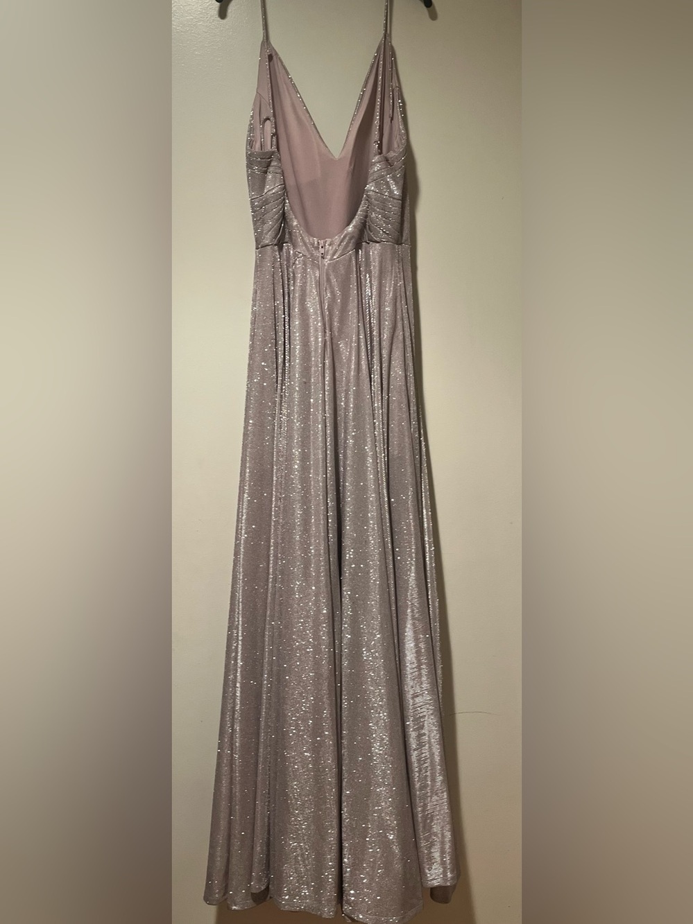 Windsor Glitter V-Neck Dress - Picture 3 of 5